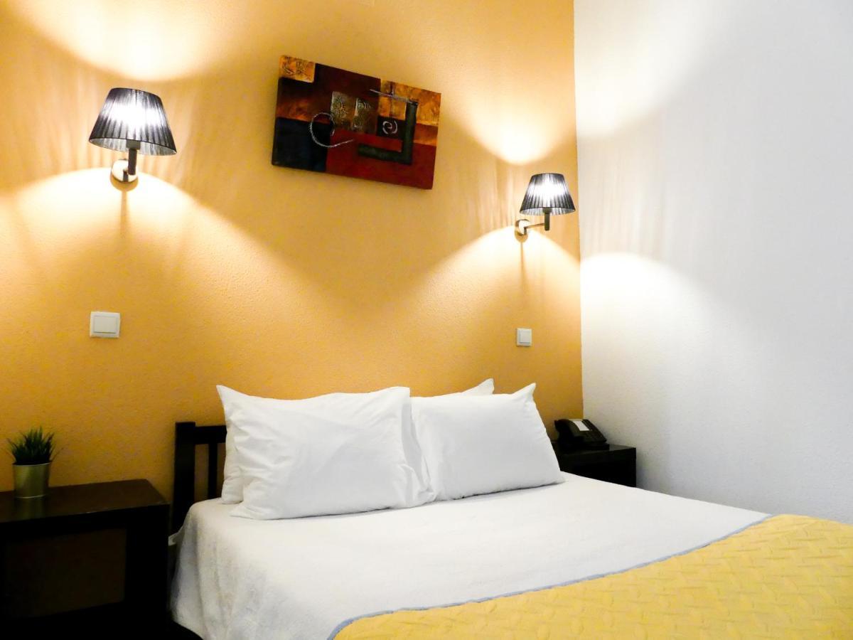 Hotel Cubata Nazare Exterior photo
